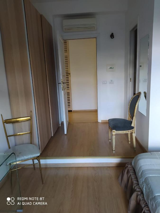 Vanity - 4 Bedrooms With 4 Bathrooms - Ac & Wifi Apartment Rom